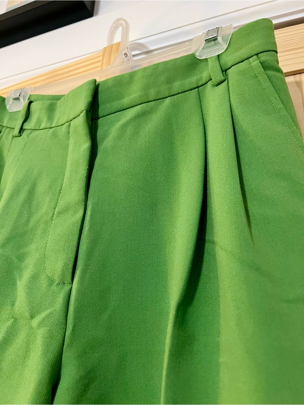Zara Bright Green Pleated Women's Wide Leg Pants